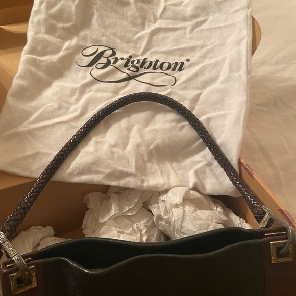 Authentic Vintage like new Brighton Handbag & wallet tagged Brighton. - Picture 9 of 16